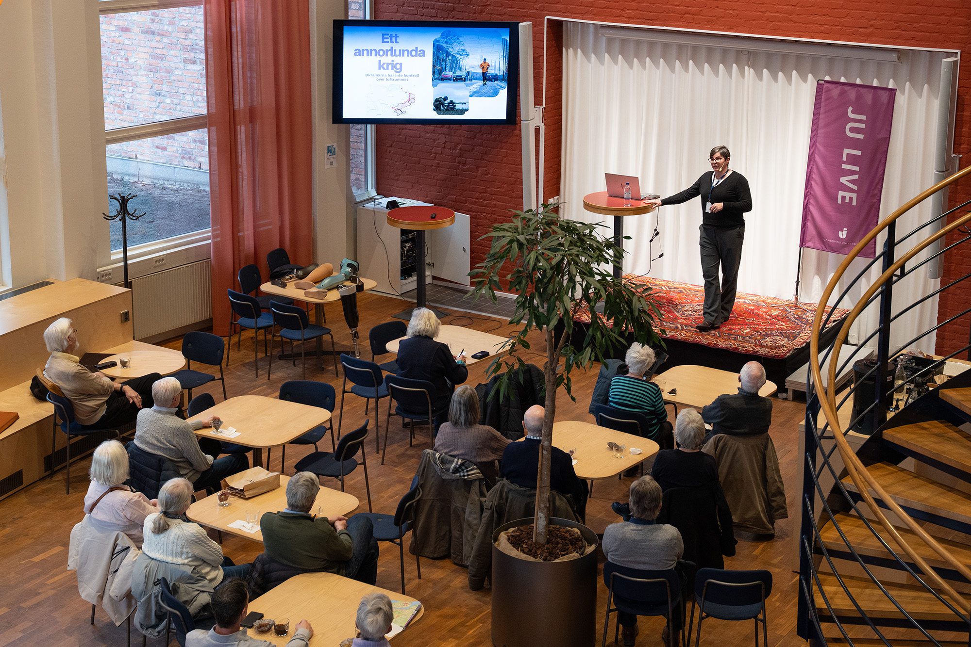 Att överleva kriget är bara början