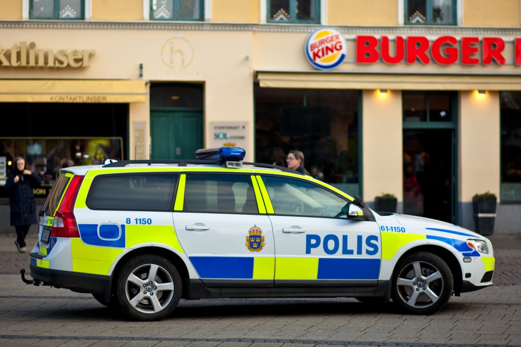 Poliser vs Systembolaget i svenska kommuner